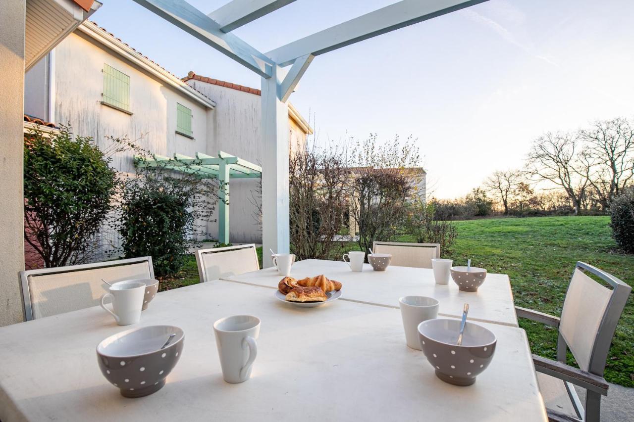 Maison Avec Terrasse Pour 6 A Talmont St-Hilaire Saint-Hilaire-de-Talmont エクステリア 写真